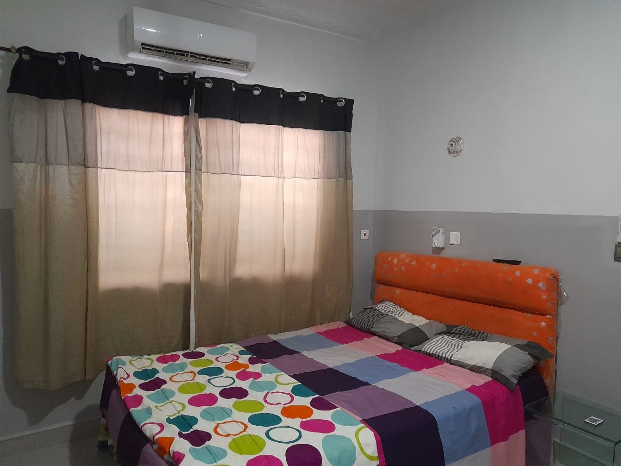 Stay At Bush Road With Raster