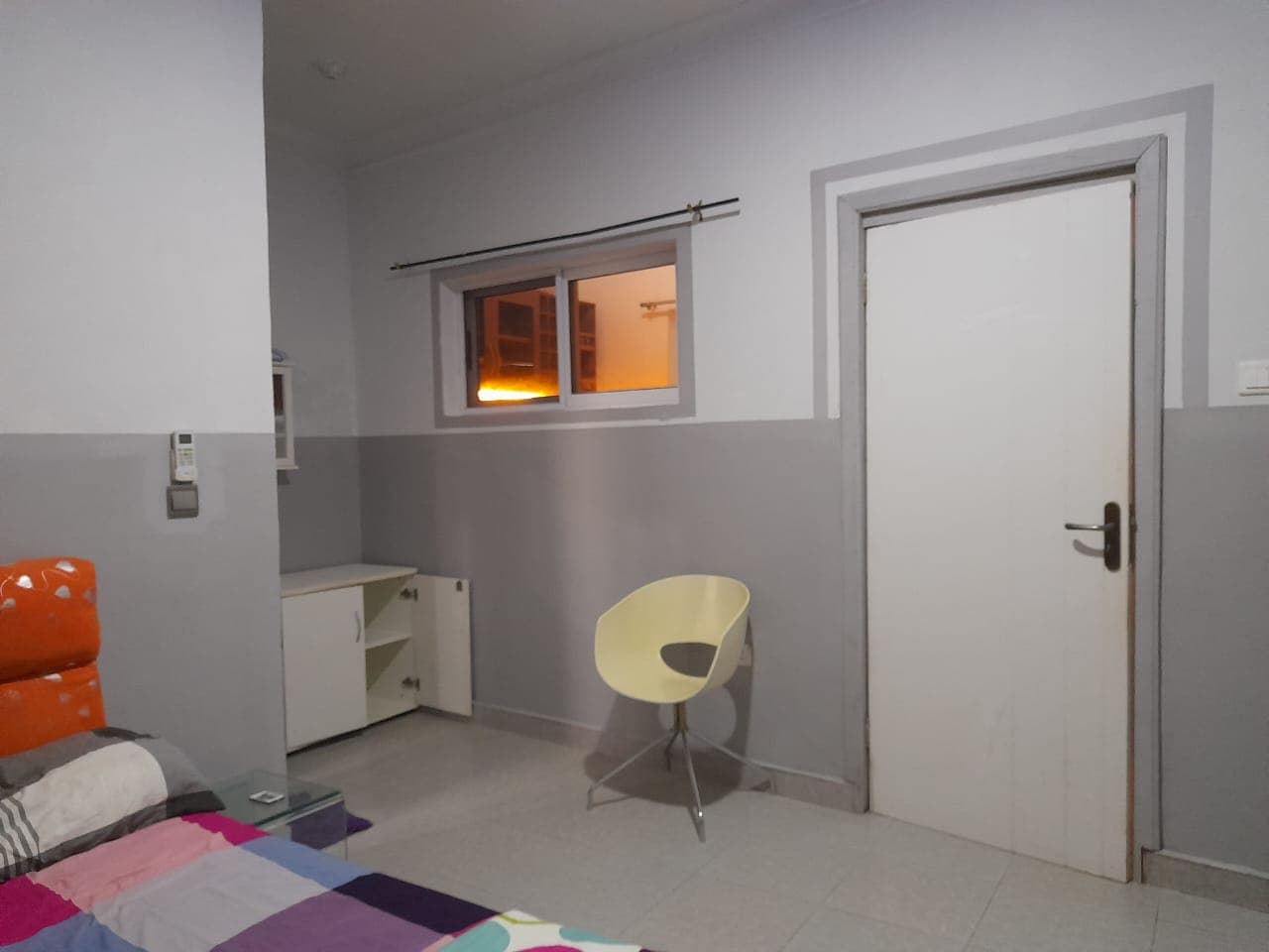 Stay At Bush Road With Raster